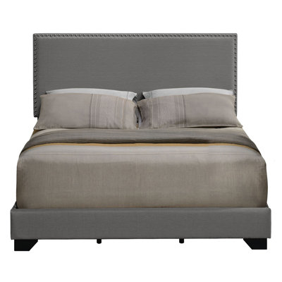 Lit design moderne et minimaliste