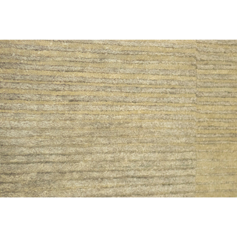 Hand Knotted Wool Area Rug in Powder