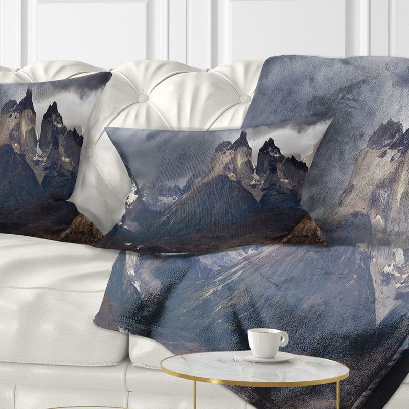 Coussin lombaire Photographie Torres Del Paine Cuernos, 12 po x 20 po, Rectangulaire