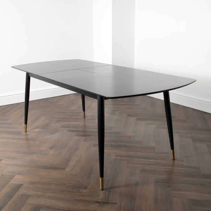 Bonar 6 - Person Dining Set