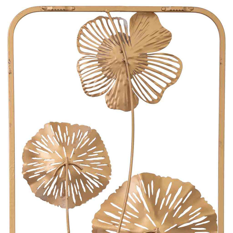 Wall Decor on Metal
