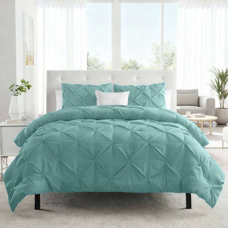 Aspire Homeware High Quality Microfiber Pintuck Design Duvet Cover With Pillowcases, Kingsize Duvet Cover  + 2 Pillowcases