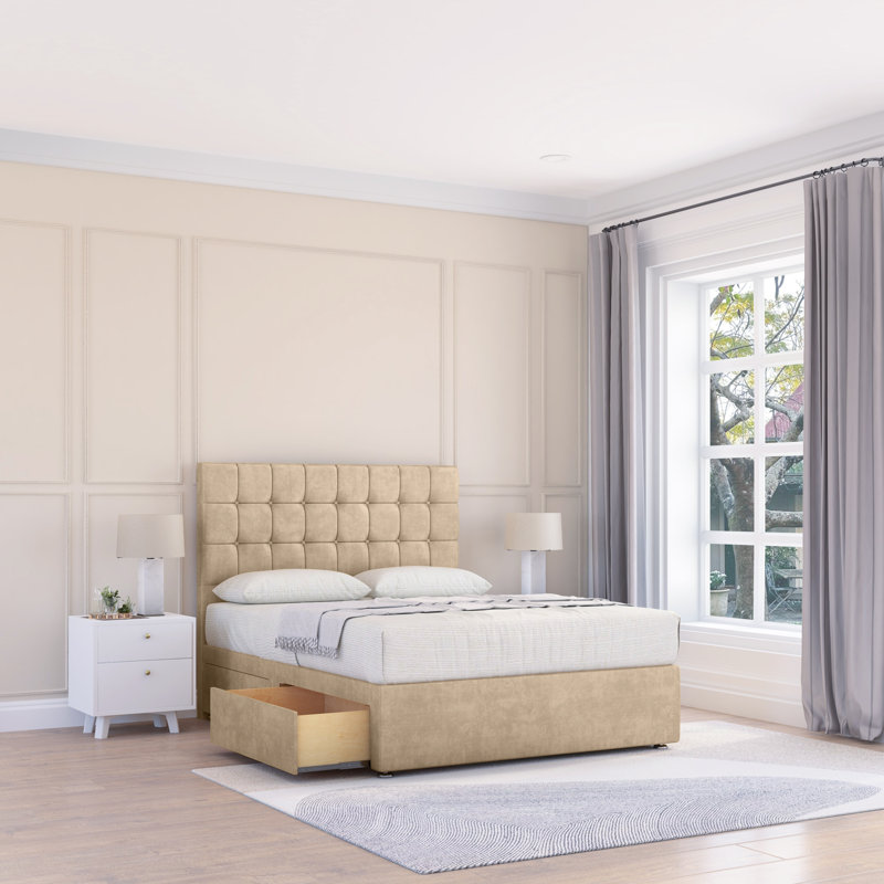 Bed, Small Double (4'), Beige