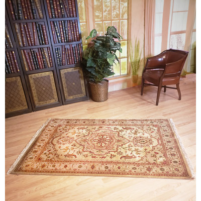 Signature Heirloom Hand Knotted Wool Indoor Rug