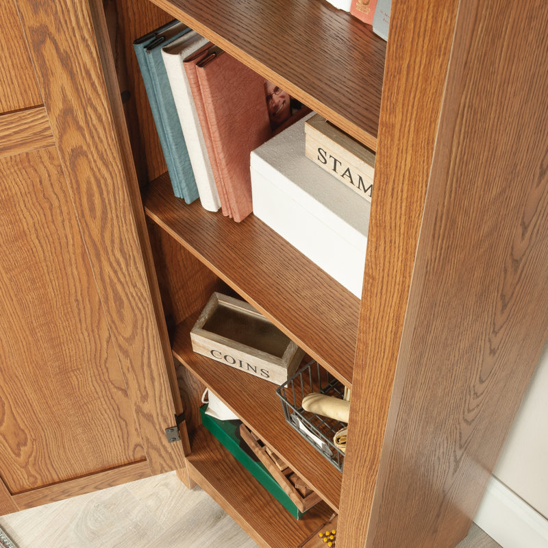 Garde-manger côtier en bois d'ingénierie avec armoire de rangement mince, brun