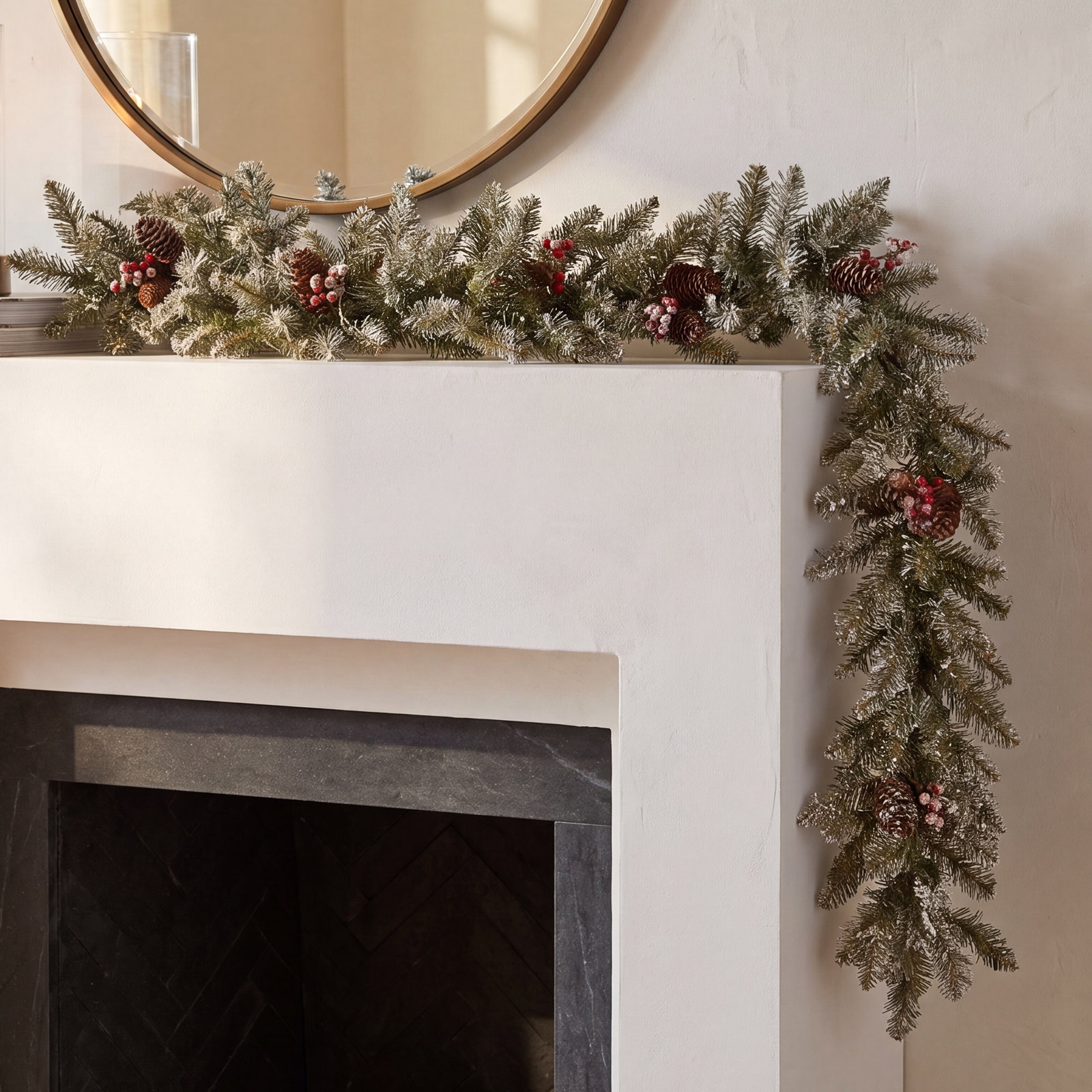 108" Pre-Lit Dunhill Fir Christmas Garland