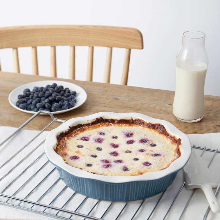 https://assets.wfcdn.com/im/14163347/resize-h755-w755%5Ecompr-r85/2133/213335027/DOWAN+Nonstick+Ceramic+Pie+Pan.jpg