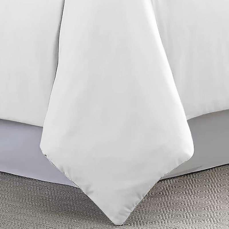 Humiston Solid Colour Duvet Cover Set with Pillowcases Included, King Duvet Cover + 2 Standard Pillowcases, White
