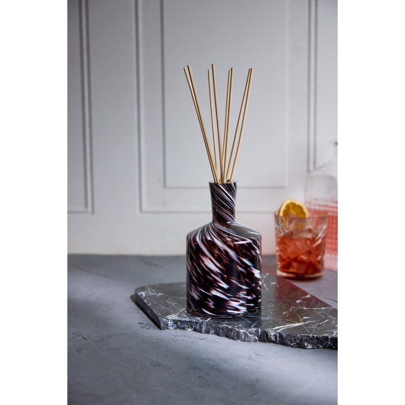 Saffron Sandalwood Signature Reed Diffuser