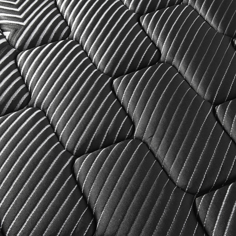 Matelas pour grand lit ferme 14 po Pure Ice. Sommeil plus frais avec housse. Cuivre, gel, argent, graphite de 1 po pour une meilleure respirabilité et un meilleur soulagement. Mouvement périmétrique à ressorts enveloppés à mouvement réduit. Réglab