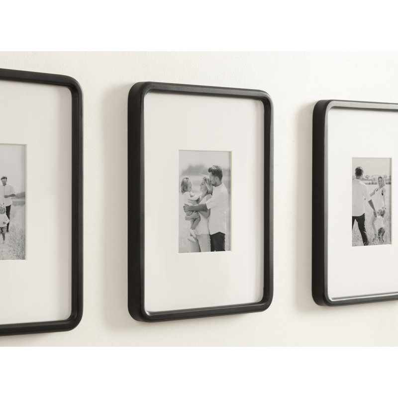 Rounded Rectangle Wood Frame Set, 5" W x 7" H, Black