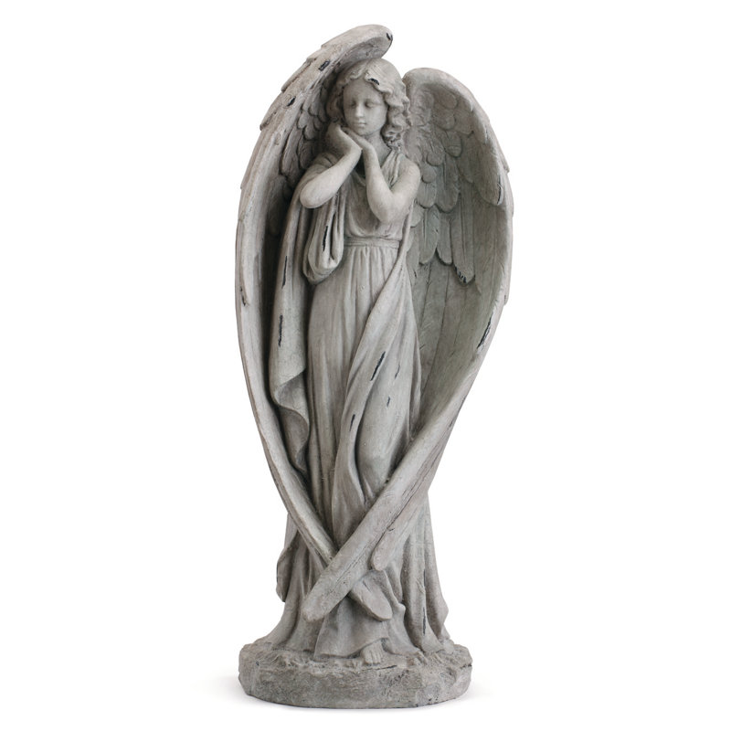 Figurine d'ange dramatique