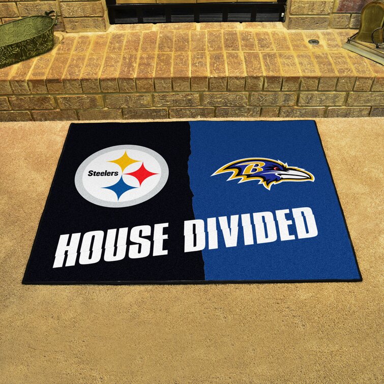 : Pittsburgh Steelers and Philadelphia Eagles House Divided Flag  : Sports & Outdoors