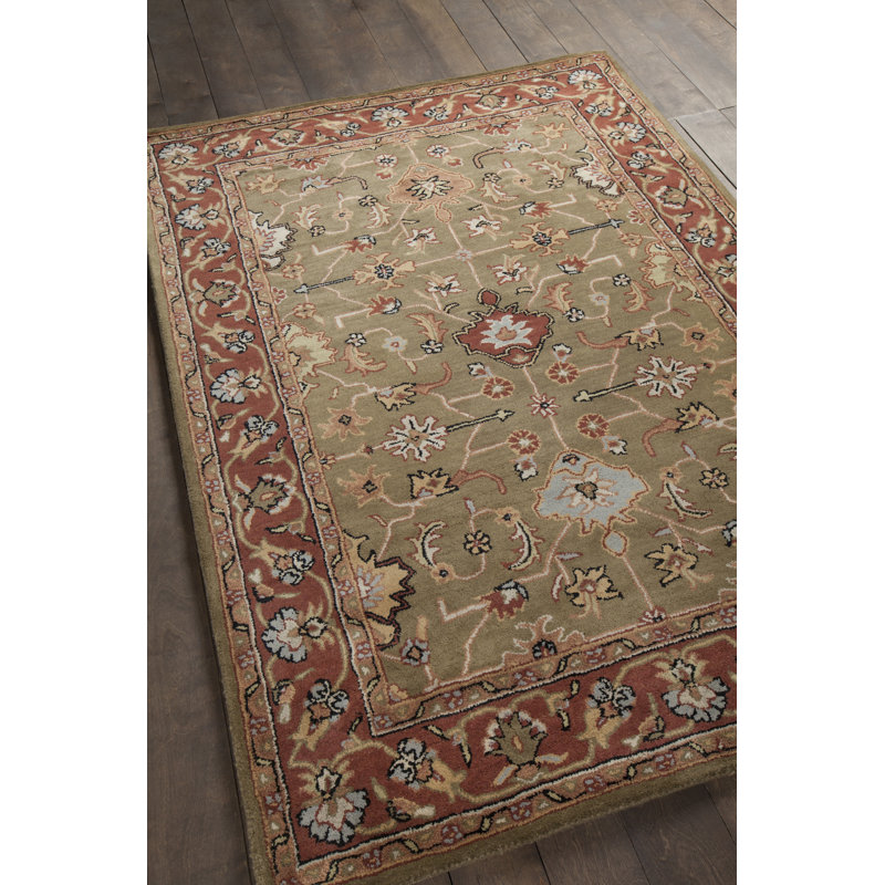 Tapis floral traditionnel en laine touffeté à la main à motif floral vert, crème, rouille et beige Bartz Authentic