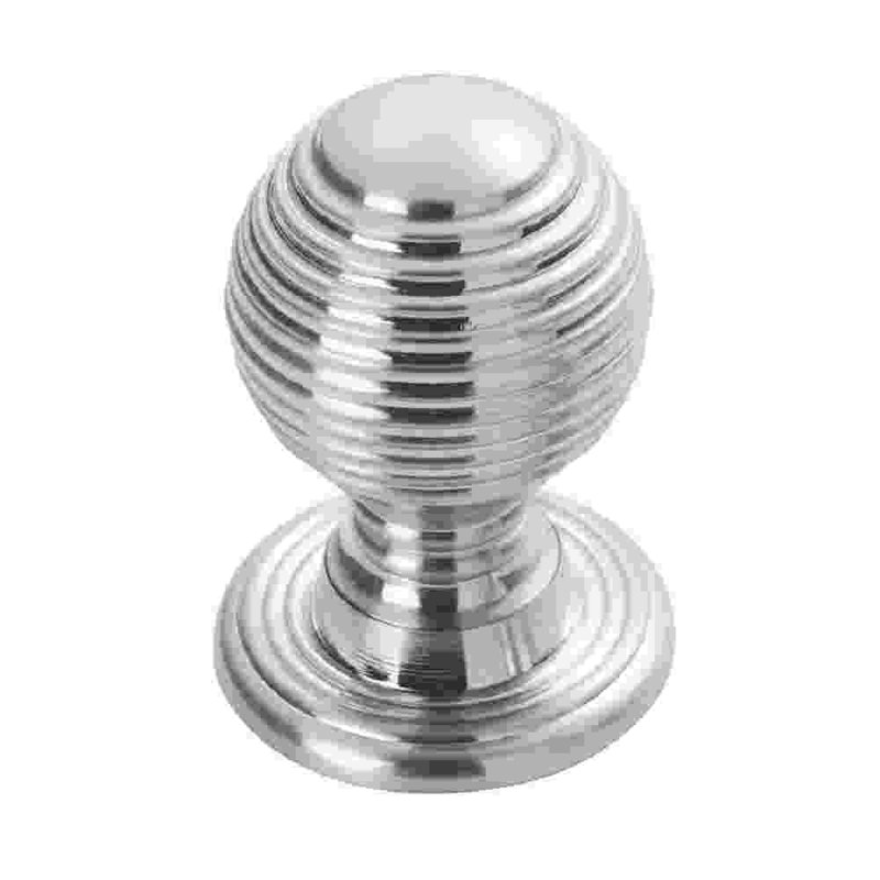 QUEEN ANNE KNOB 22Mm, Polished Chrome, 3.5cm H x 2.2cm W x 2.2cm D