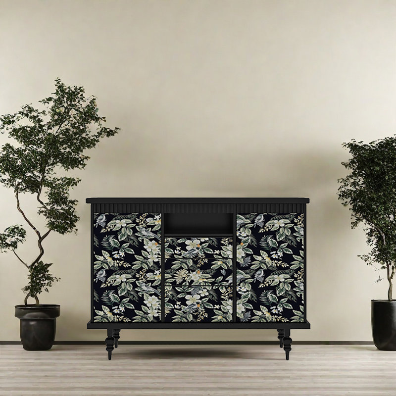 Armoire française à motif floral rétro
