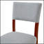 Ensemble de salle à manger moderne quatre pièces comprenant une table d'aspect marbre, des chaises rembourrées et un banc avec pieds en bois massif.