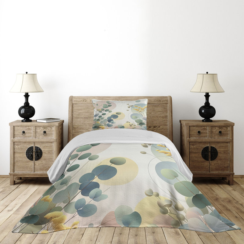 Polyester Floral Coverlet, Twin Coverlet + 1 Standard Shams