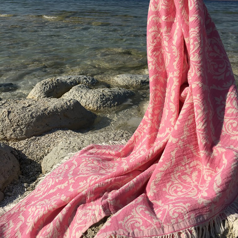 Luxurious Fouta Beach Towel - 100% Cotton, 35.4 x 67.0 inches | High Water Absorbent, Soft & Lightweight (7.5 oz/yd²) | Machine Washable, Pink Color | Perfect for Beach, Pool, Spa, and Travel