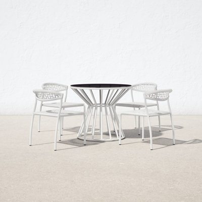 Jarred Round 4 - Person 35'' Long Aluminum Dining Set