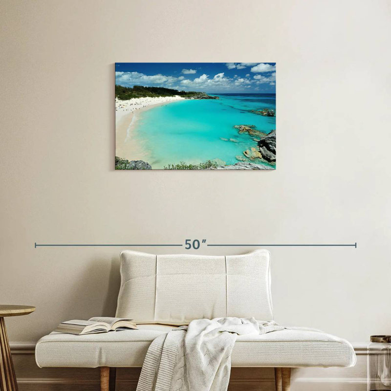 Gillard Bermuda, 20" H x 30" W