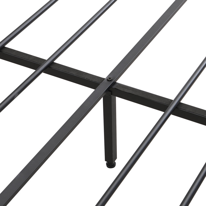 Grand lit en métal avec tête de lit tapissier et rangement - Pas de sommier tapissier, sous-espace, assemblage facile, poids de 70,71 lb, structure plate-forme au fini noir et gris, revêtement en métal, ressort, grand