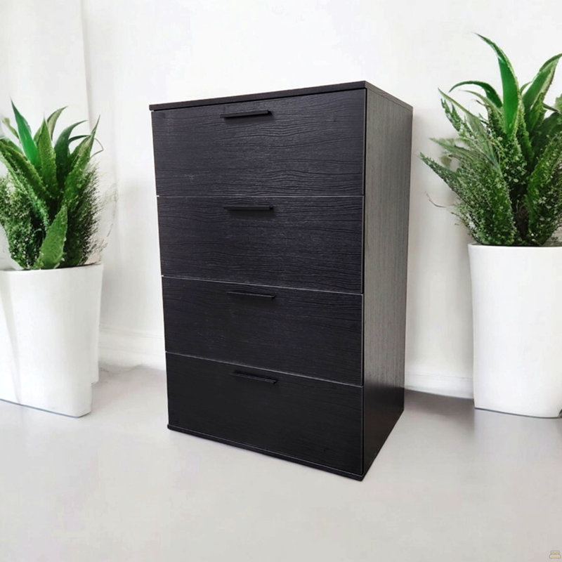 Commode géante à quatre tiroirs