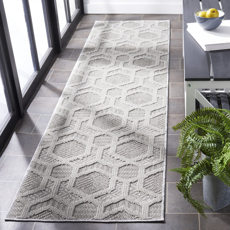 Tapis géométrique en polypropylène tissé à la machine Berdella, Tapis de couloir 2 pi 2 po x 8 pi