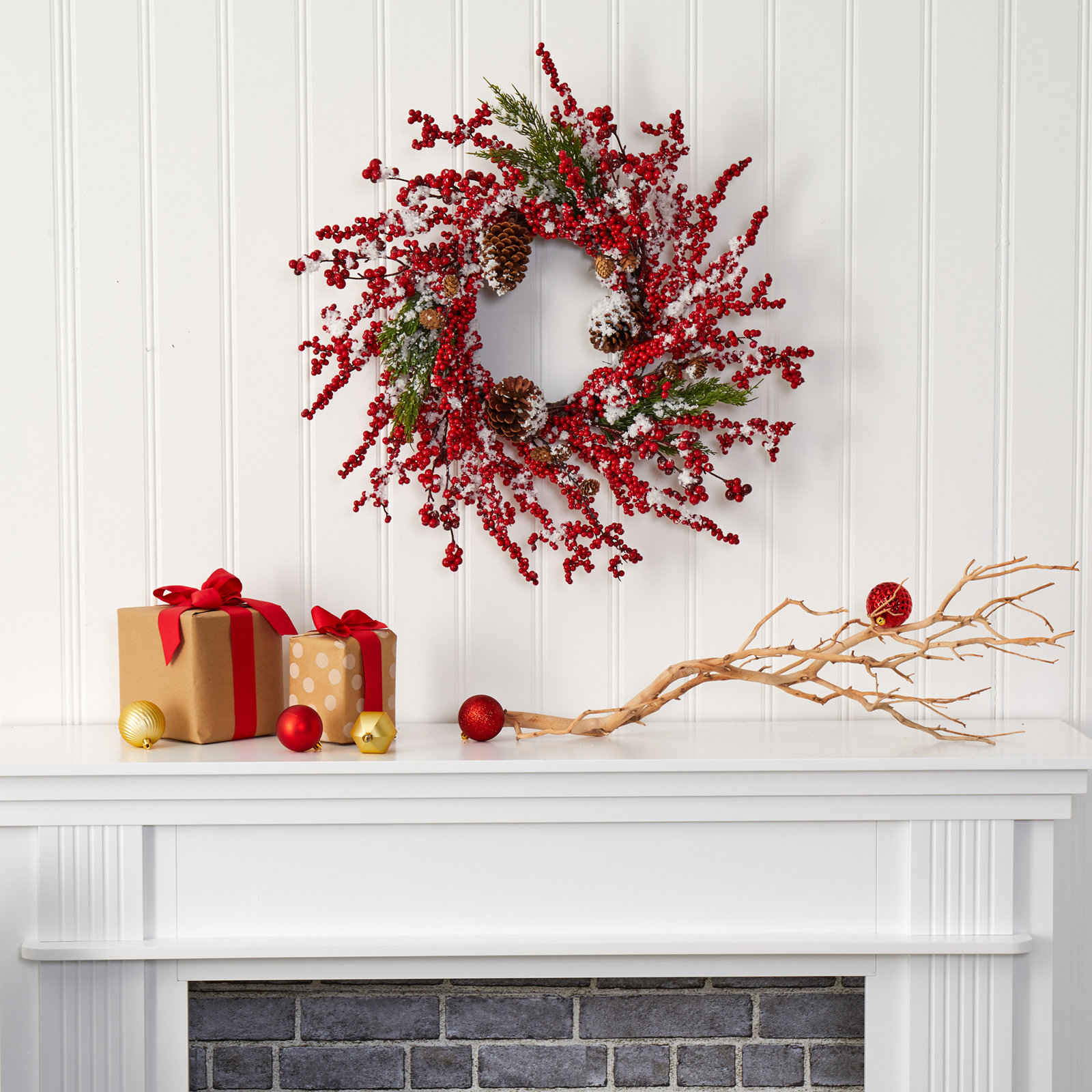 24'' Pinecones Wreath