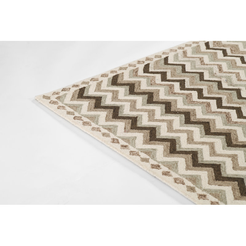 Abbott Hand Tufted Wool Chevron / Zig Zag Area Rug in Tan, Rectangle 8' x 10'