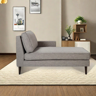 Chaise confortable en bois massif