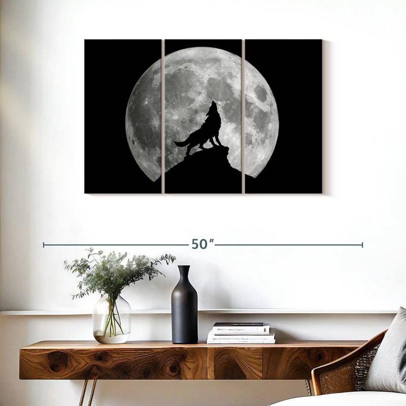 Brampt Wolf Moon, 24" H x 38" W