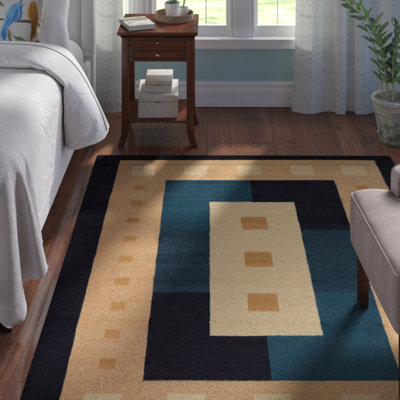 Aguilar Geometric Indoor Rug