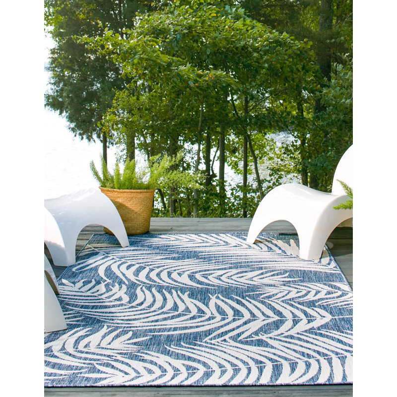 Tapis intérieur / extérieur bleu marine / ivoire Lorewood, Rectangle 4 pi 1 po x 6 pi 1 po