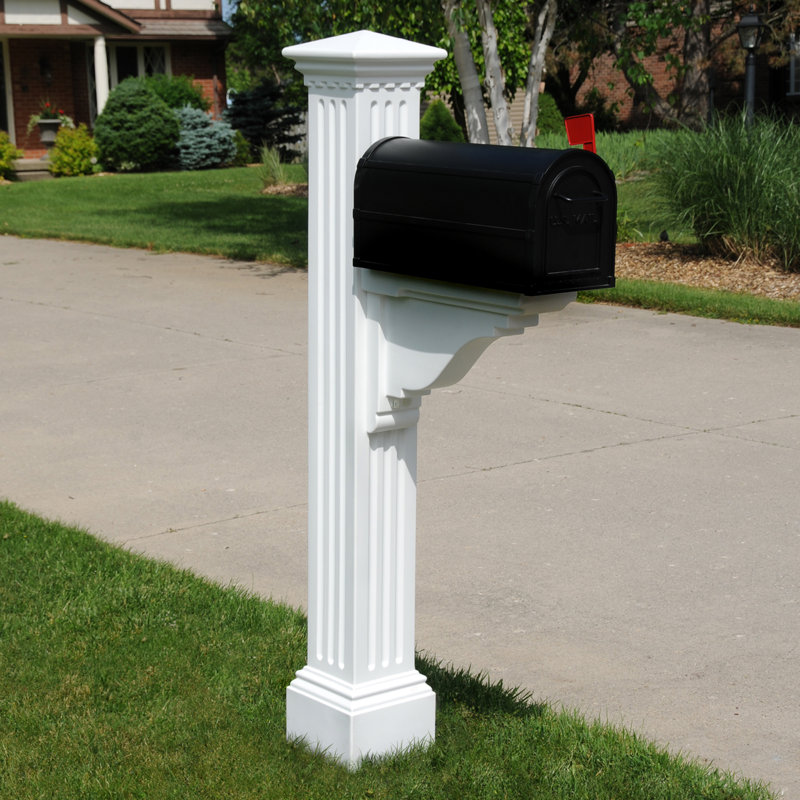 Manchester Mail Post, White