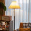 Lampes sur pied en bois massif et fer sans photo