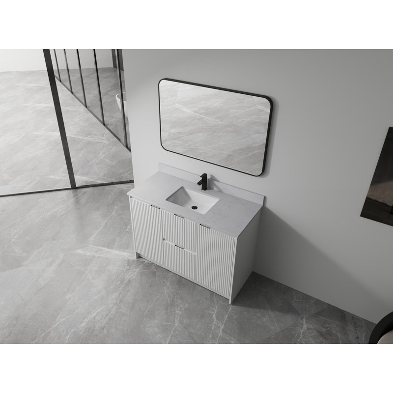 Capri 48