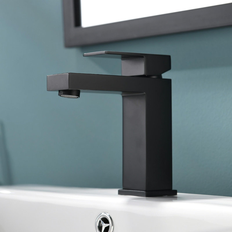 Single Handle Brass Bathroom Sink Faucet, Black