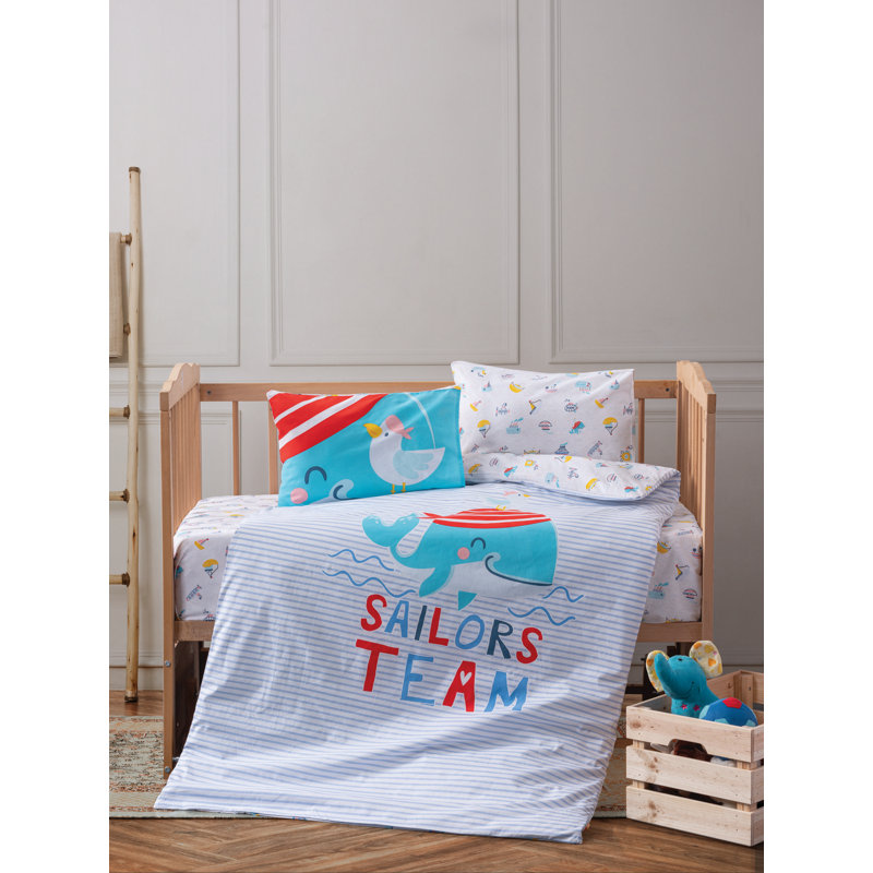 Ensemble de housse de courtepointe 100% coton Ranforce Baby, bleu, blanc et rouge | Comprend une housse de couette (39,4 x 59,1 po), un drap plat (47,2 x 59,1 po), 2 taies d'oreiller (13,8 x 17,7 po) | Lavable à la machine, fermeture des enveloppes et bo
