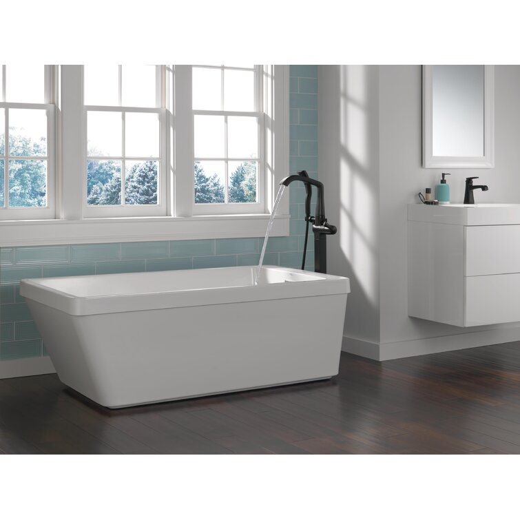 60~ x 32~ Freestanding Tub with Integrated Waste and Overflow in High Gloss  White B14416-6032-WH