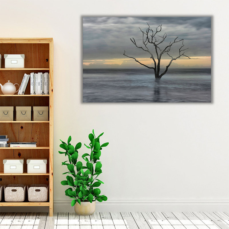 «Grey Skies», reproduction d'art sur toile, H 20 po x l 30 po