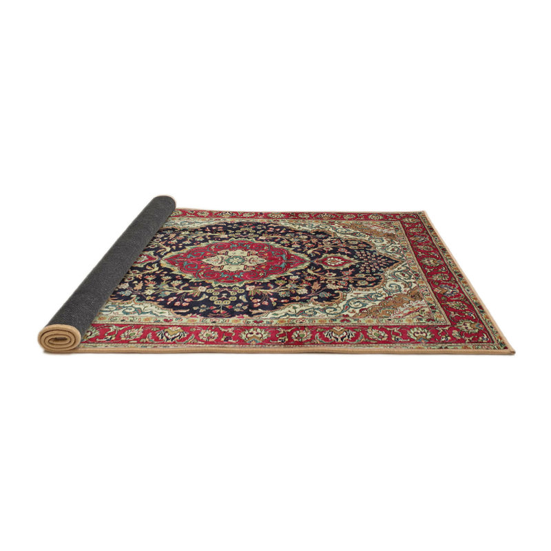 Tapis rouge Tehya, Rond 8 pi