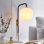 Applique murale Kandace Mid-Century avec abat-jour rond en laiton industriel