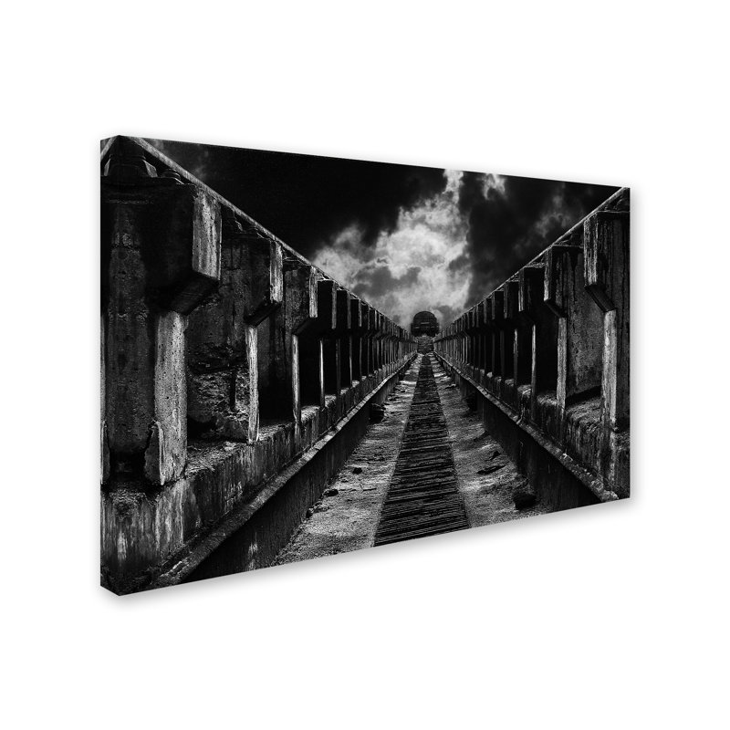 « to the train », impression sur toile tendue, H 22 po x l 32 po