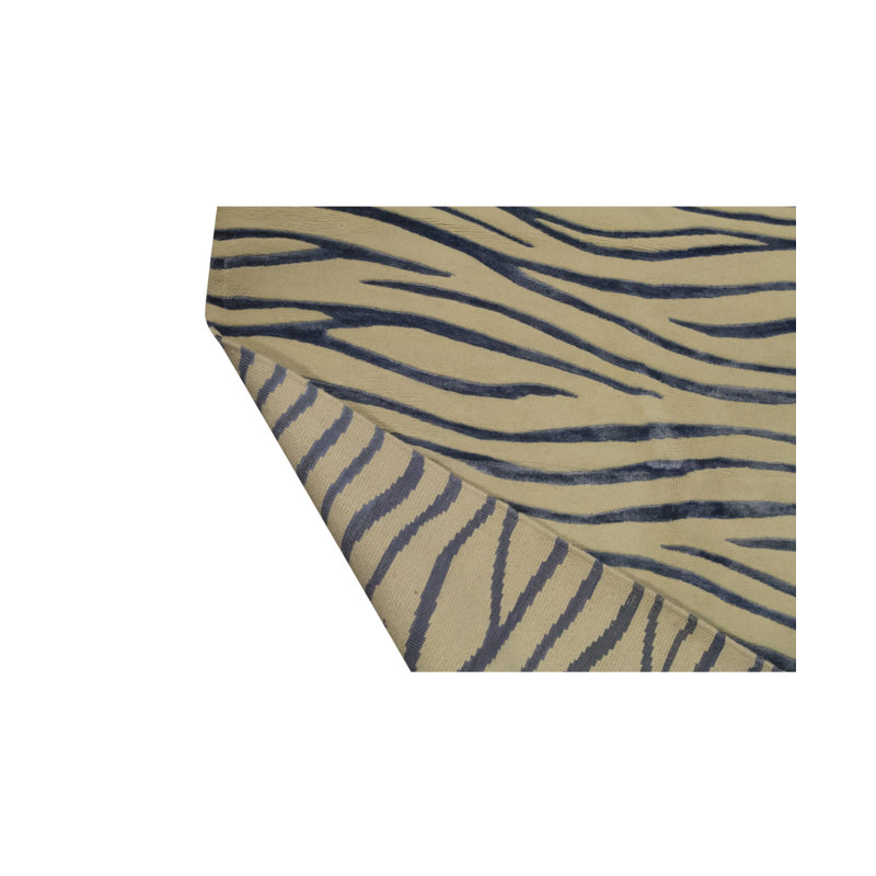 Tapis ivoire et bleu clair noué à la main de haute qualité