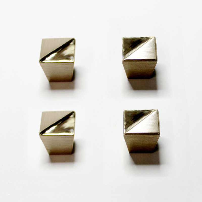 Pyramid Square Knob, Polished Brass