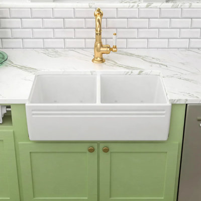  33" L x 18" W Double Basin Apron Front Farmhouse Kitchen Sink White Ceramic Kitchen Sink with Bottom Grids and Strainers