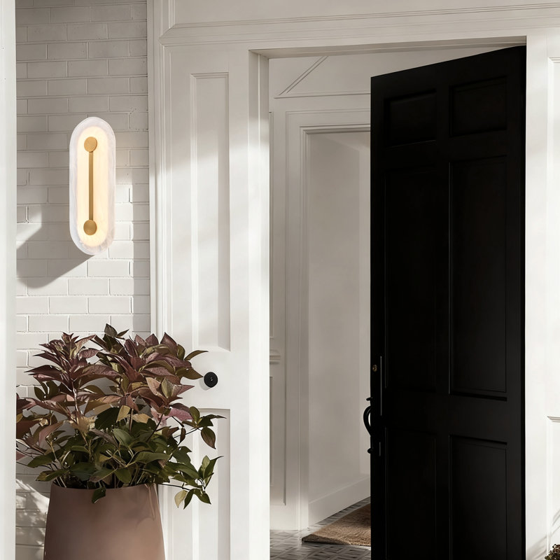 18" Zubris Outdoor Aluminum Sconce in Gold with Veined Alabaster Glass