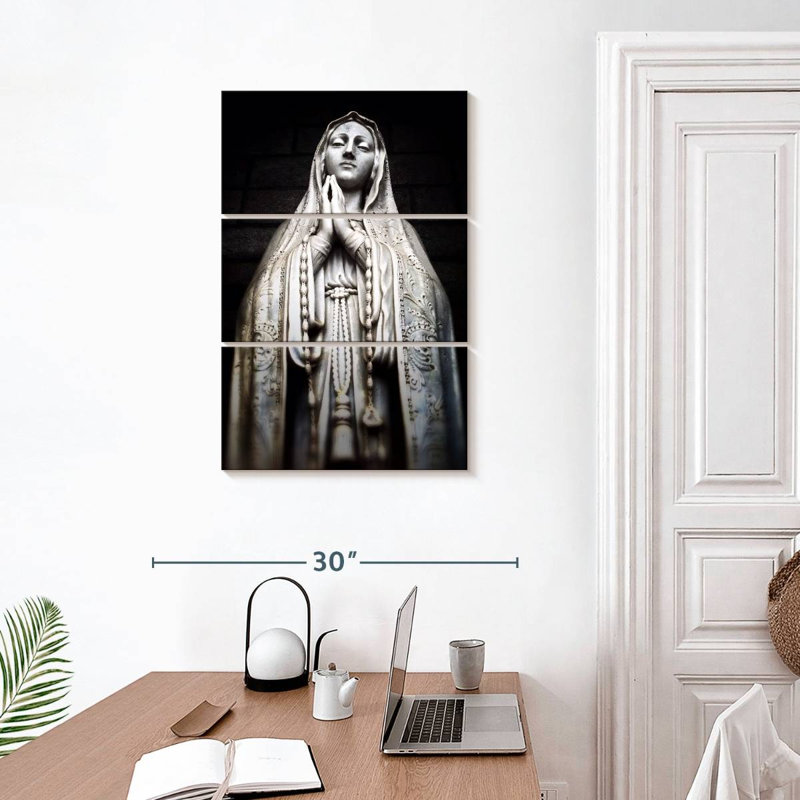 Leisha Catholic Mary Statue, 32" H x 20" W