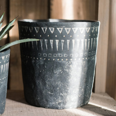 Marro Pot Planter
